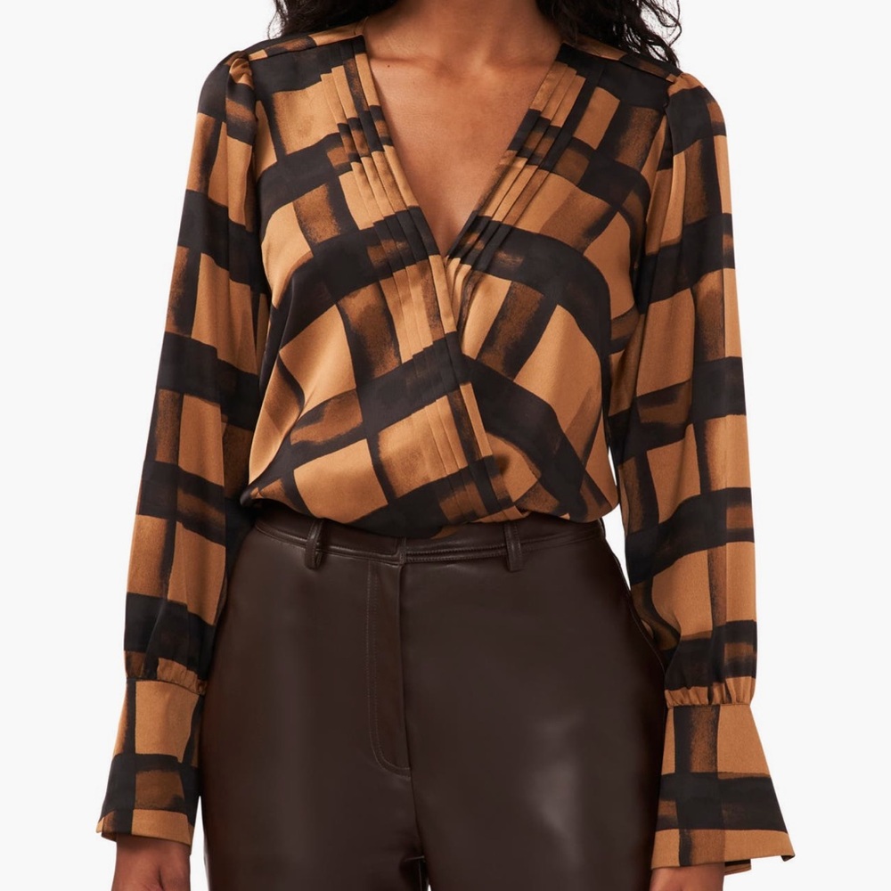 NWT Halogen Pleaded Pintuck Plaid Wrap